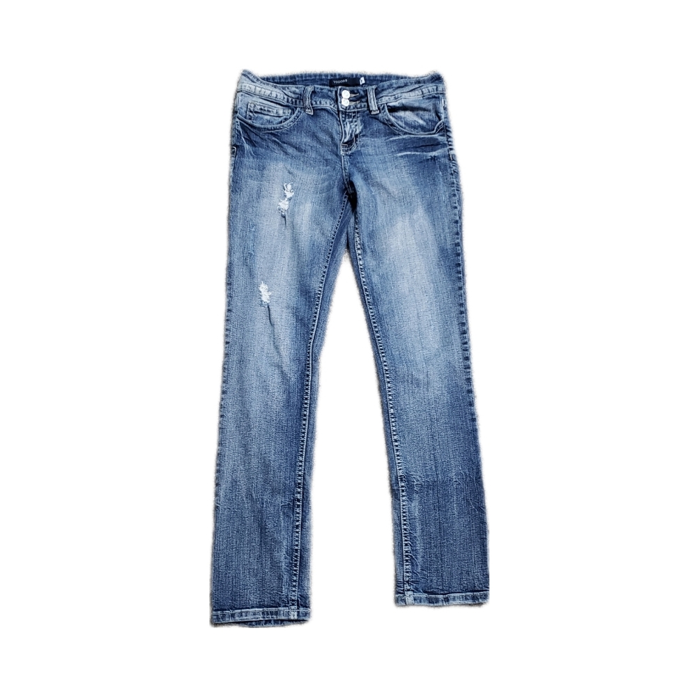 Size 9 Vigoss Distressed Skinny Jeans
